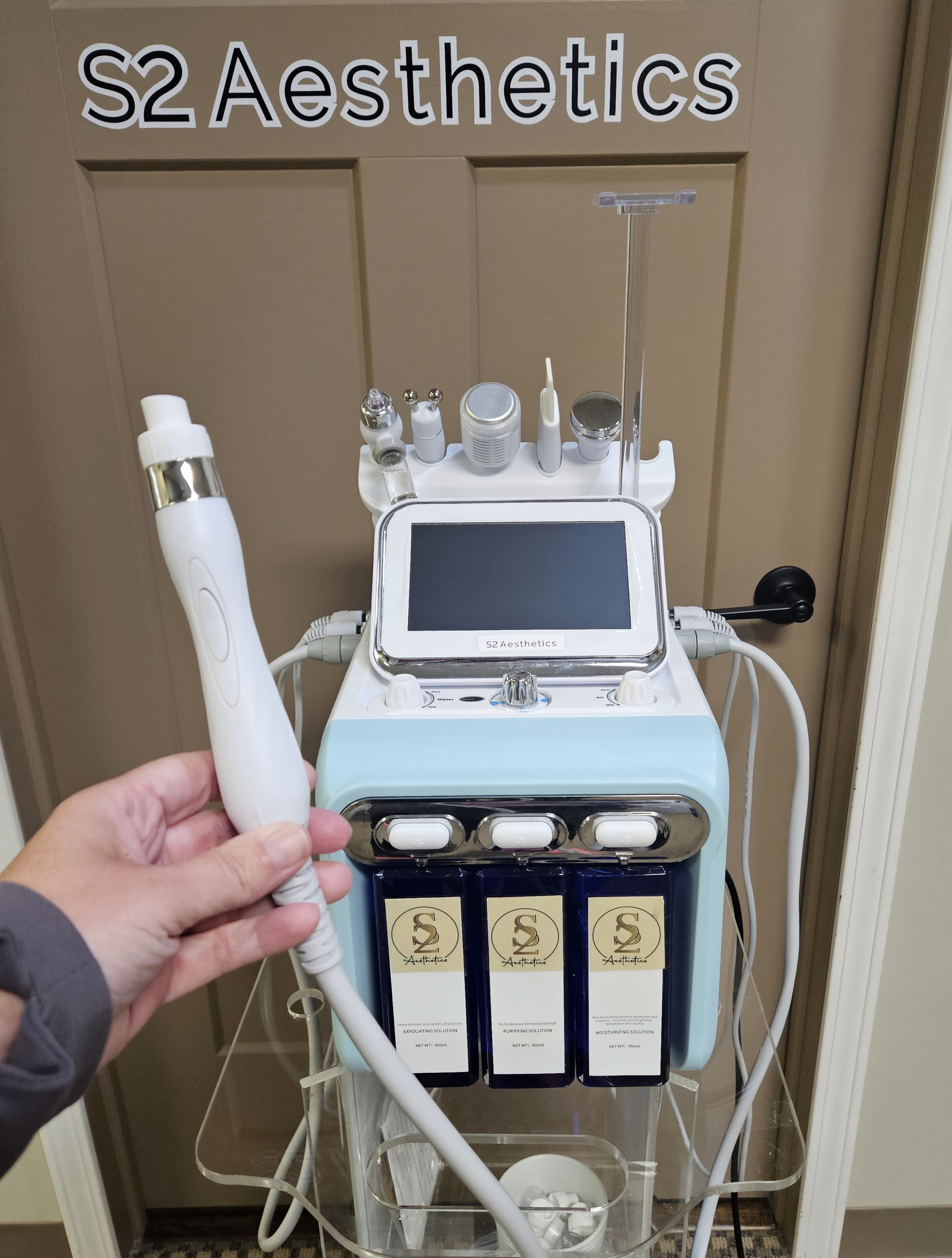 Hydrofacial