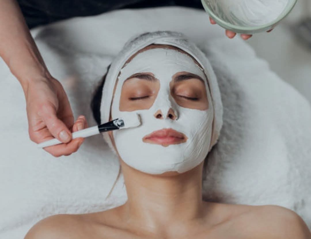 Seasonal facial special treatment